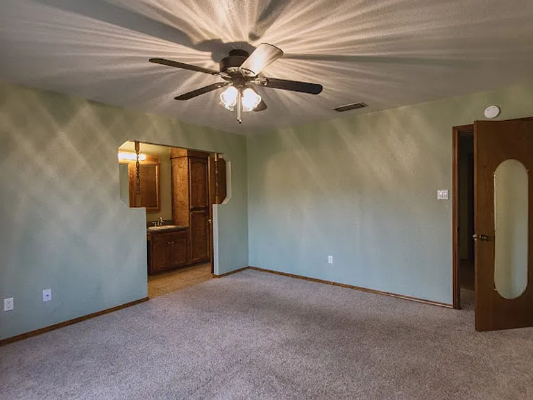 3509 Linkwood Ln — Photo 5