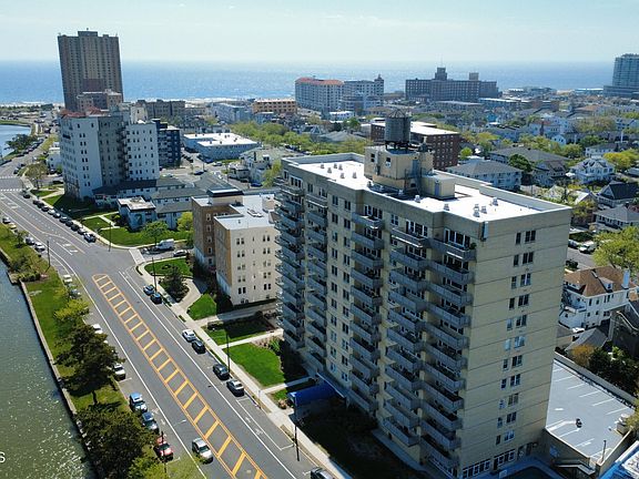 2nd image of 510 Deal Lake Drive #6B