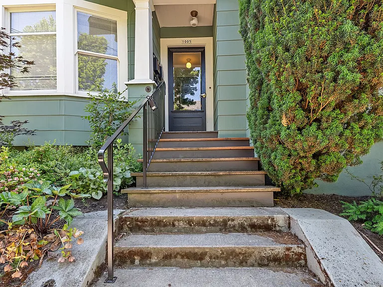 2634 SE Yamhill St — Photo 12