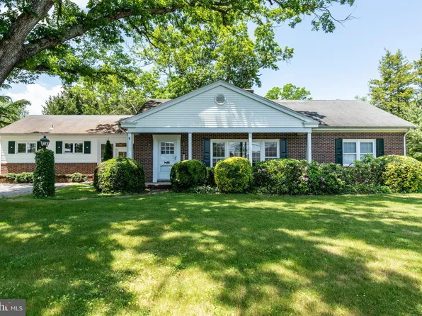 1340 S Spring Rd, Vineland, NJ 08361