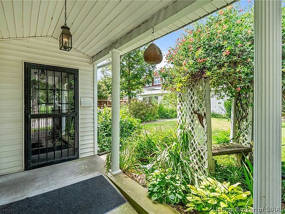 3rd image of 1118 E Market Street