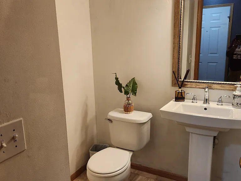8305 Altair St — Photo 8