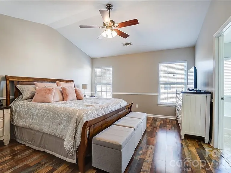 2029 Kegsworth Dr — Photo 18