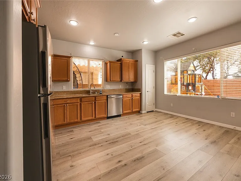 8253 Arden Landing Pl — Photo 18