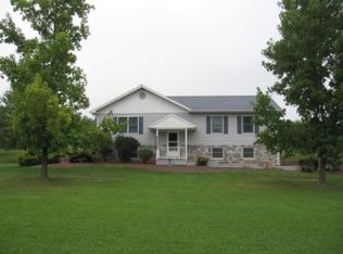 4550 Sunset View Rd, Thomasville, PA 17364