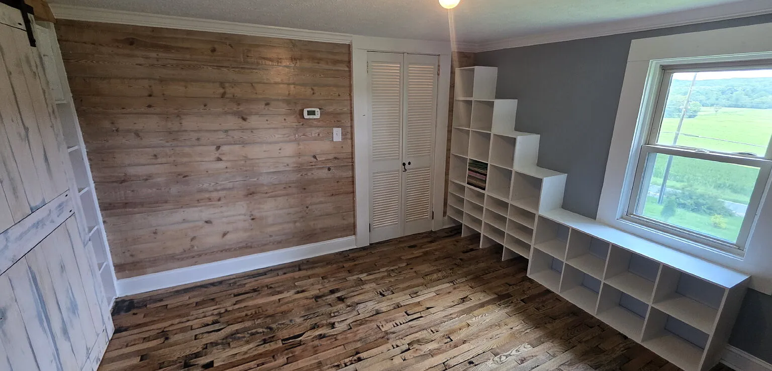 2 bed, 1.5 bath, 941 sqft, $1,350 — Photo 2