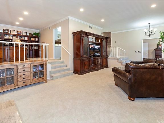 5th image of 1817 Marlowe St