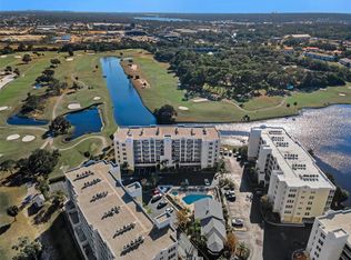 1200 Country Club Dr APT 2205, Largo, FL 33771