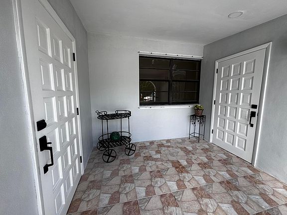 3rd image of 8805 SW 43rd Terrace