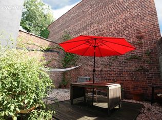 16 Herbert St #1, Brooklyn, NY 11222