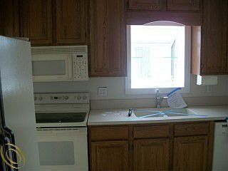 2nd image of 1835 23rd St