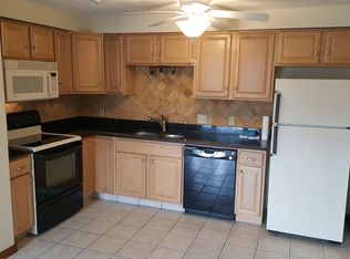 17 Spicer St, Providence, RI 02905