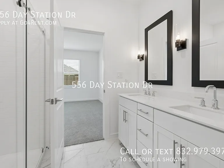 556 Day Station Dr — Photo 17