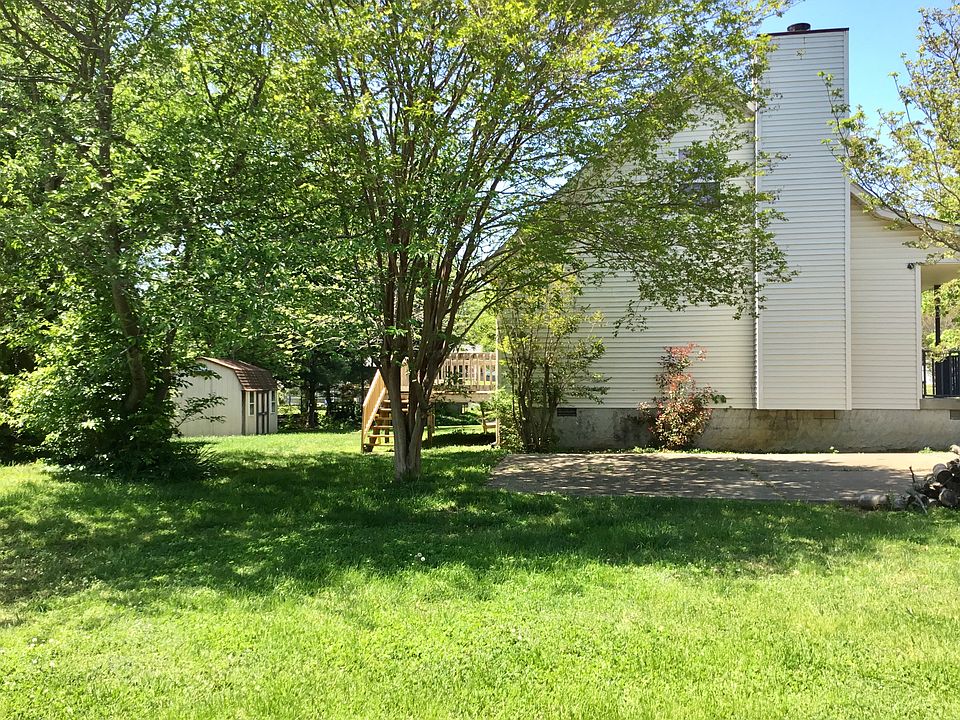 1st image of 137 Centennial Dr