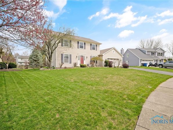1605 Eaglecrest Rd, Perrysburg, OH 43551