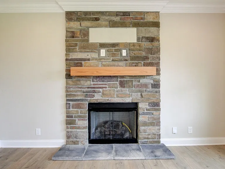 230 Cotoneaster Ln — Photo 68