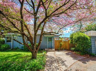11700 NE Glisan St, Portland, OR 97220