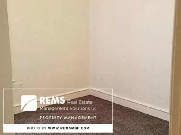 200 Ash Street, 200 Ash St APT 1, Baraboo, WI 53913
