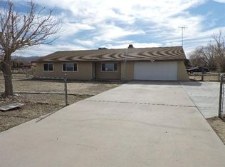 21383 Wren Rd, Apple Valley, CA 92308