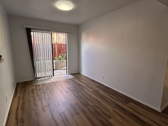 2nd image of 2712 Chelwood Park Blvd NE #B
