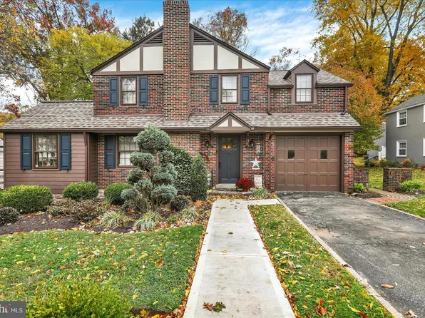 102 High St, Reading, PA 19606