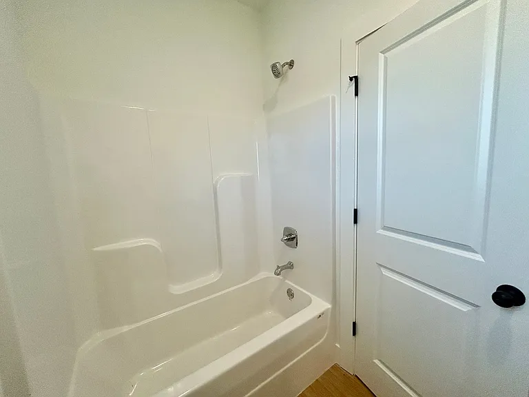 1820 Riverview Drive — Photo 27