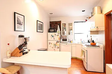 Rented by Level Group