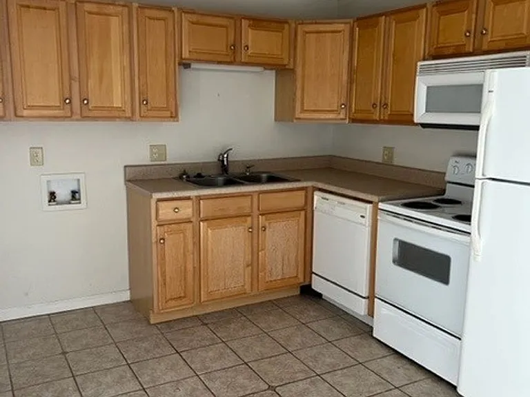 1500 Narrow Ln — Photo 22
