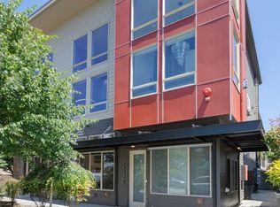 5230B California Ave SW, Seattle, WA 98136