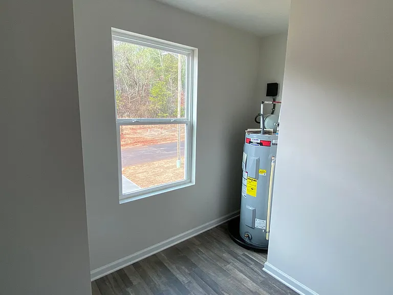 1542 Catskill Way — Photo 17