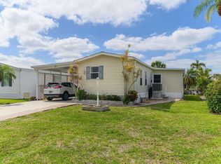 33 Monaco Ter, Naples, FL 34112
