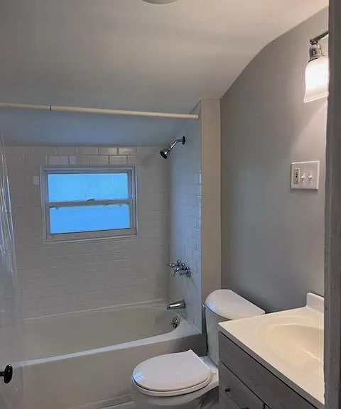 1364 Francis Ct — Photo 8