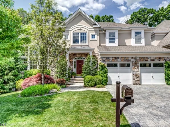 23 Avon Rd, Warren Twp., NJ 07059