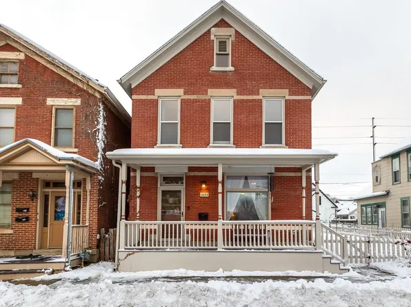 2033 Washington St, Dubuque, IA 52001