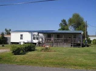 2420 Stingray Dr, Lake Charles, LA 70605
