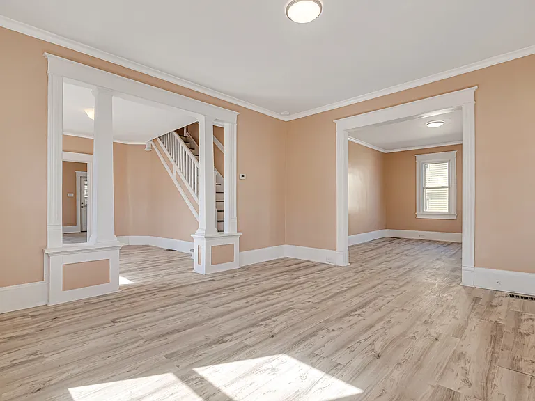516 Hickory St — Photo 7