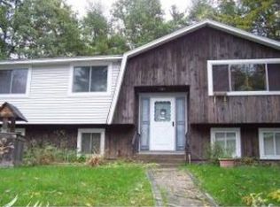2 Shasta Dr #R126, Londonderry, NH 03053