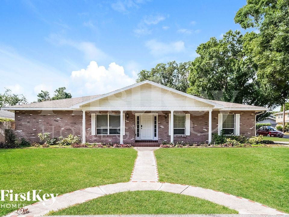 1st image of 815 Lake Elbert Ct