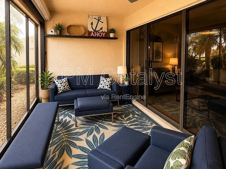 4780 Brittany Dr S #11 — Photo 17