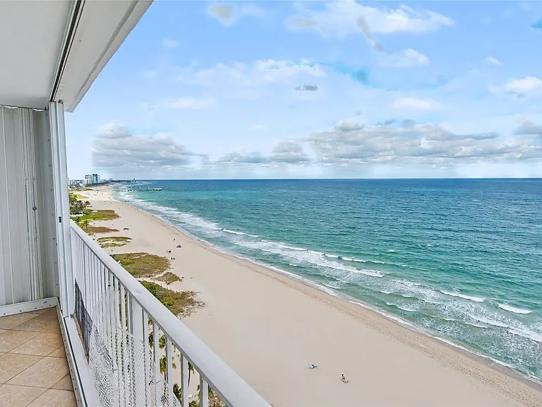 1010 S Ocean Blvd #1601 — Photo 2
