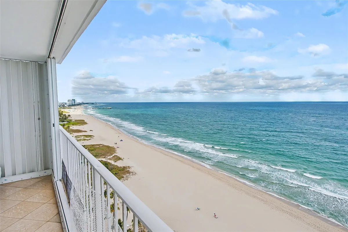 Building Photo - 1010 S Ocean Blvd #1601