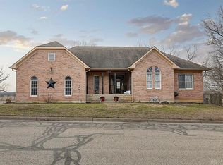 2618 Ridge Rd, Xenia, OH 45385