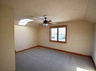 668 Miranda St, Combined Locks, WI 54113