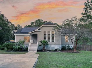 1248 Sea Aire Dr, Charleston, SC 29412