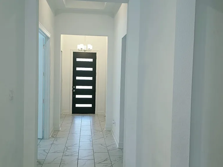 4516 Hammerstein Blvd — Photo 3
