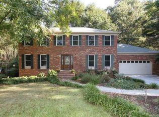 2601 Carriage Crossing Dr, Matthews, NC 28105