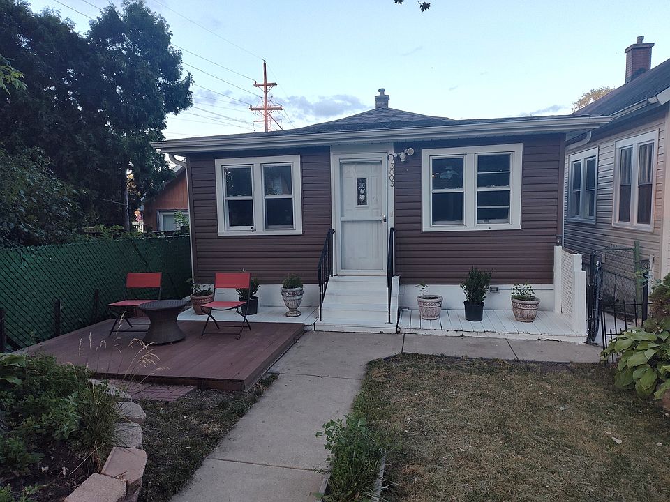 1st image of 3003 Commercial Ave