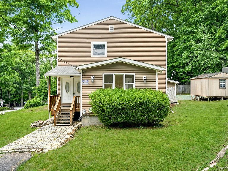 Listing photo 2