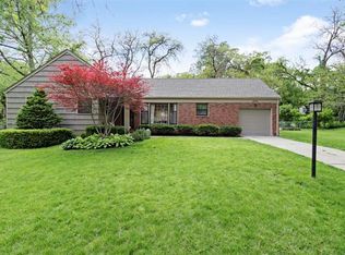 8314 Sagamore Rd, Leawood, KS 66206