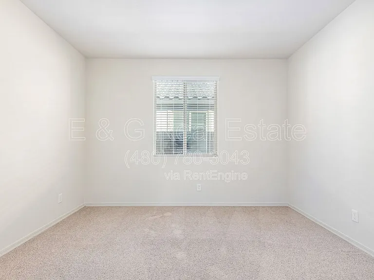 19725 W Rancho Dr — Photo 22